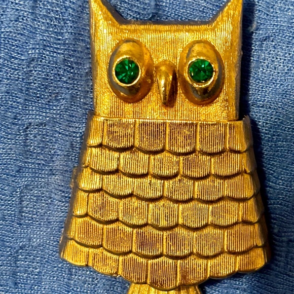 Vintage Avon 60-70s hidden perfume Owl Brooch - Picture 8 of 13